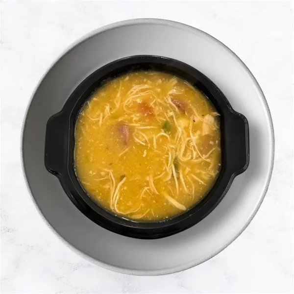 Caldo de frango congelado em pote de 500ml